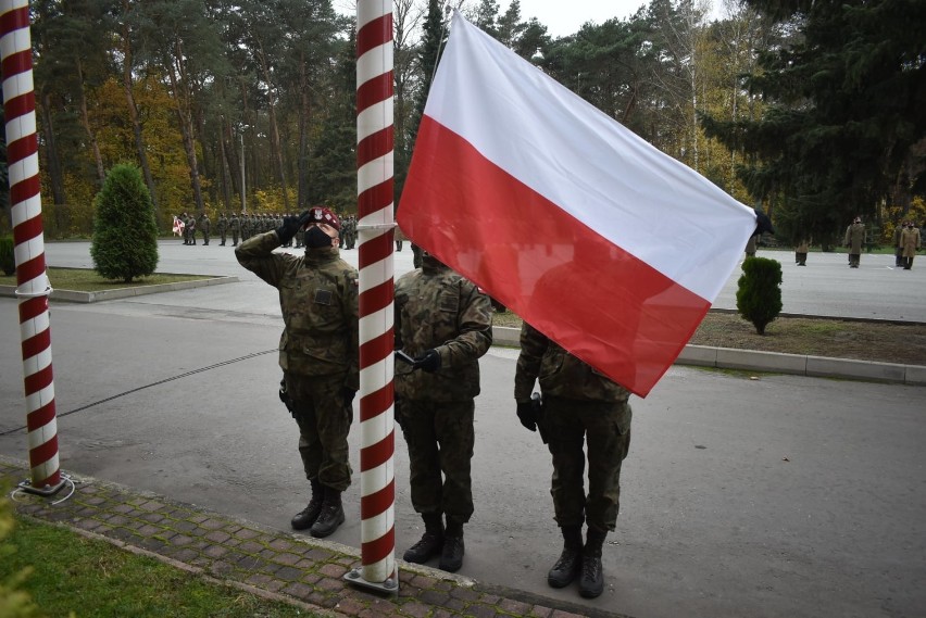 Obchody Święta Niepodległości w 25. Brygadzie Kawalerii Powietrznej w Tomaszowie Maz. [ZDJĘCIA]