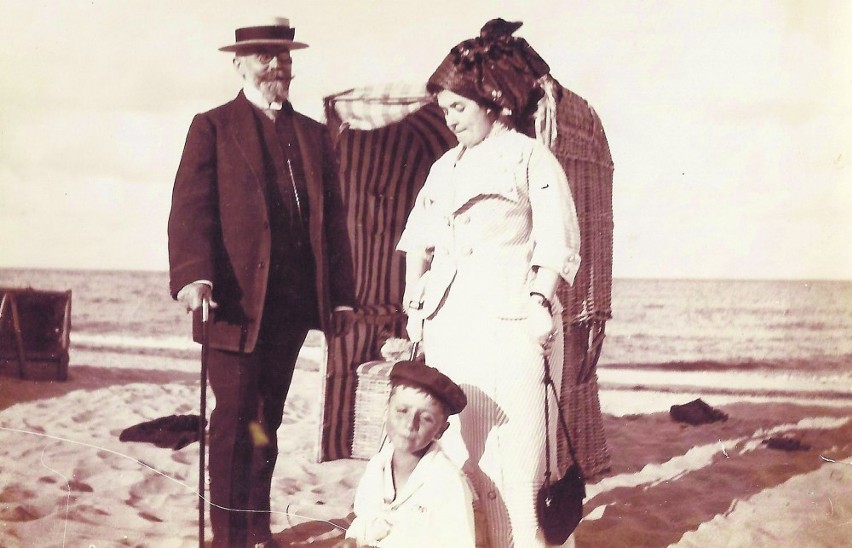Propozycja na mroźny dzień: Wystawa fotograficzna 'Sopot 1904-1912. Lato Fabianich' w muzeum