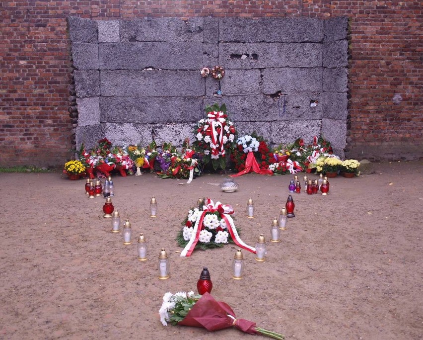 Uroczystości w byłym niemieckim obozie Auschwitz