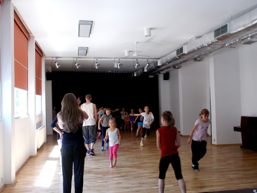 Festiwal tańca współczesnego w Bytomiu trwa! Warsztaty prowadzą tancerze z całego świata