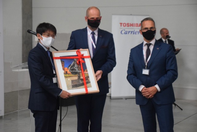Toshiba Gniezno: wmurowanie kamienia węgielnego pod nową fabrykę