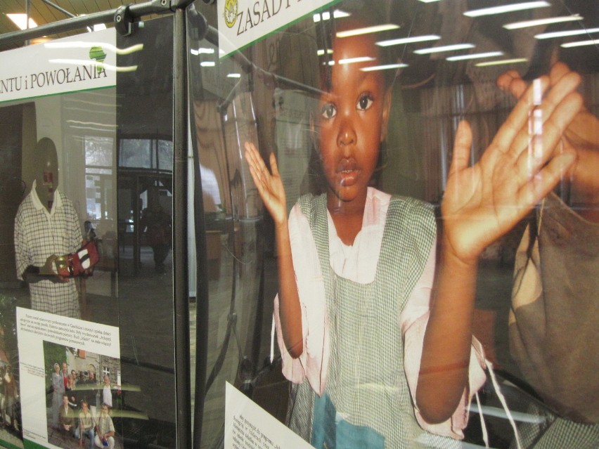 "Kameruńska rzeczywistość" na wystawie w Bibliotece Głównej UMCS