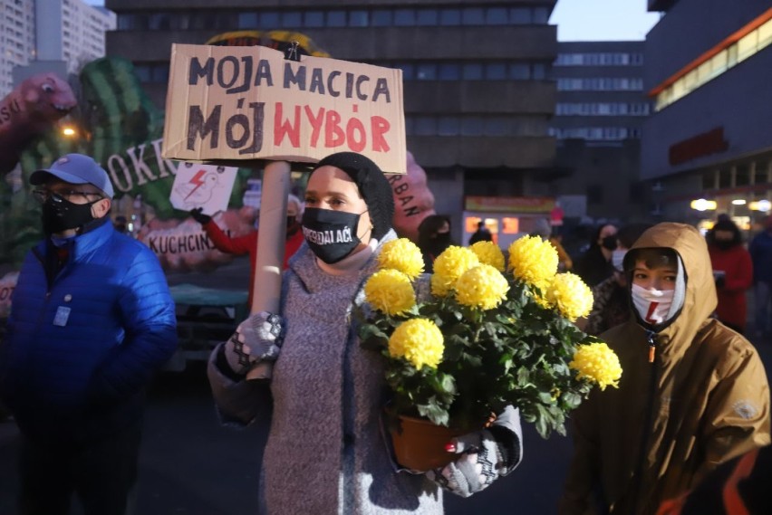 Strajk Kobiet w Łodzi. Protestowały także sieradzanki