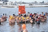 Charytatywne morsowanie dla Marysi. Organizatorzy zapraszają na śremską Plażę Miejską nie tylko miłośników zimnych kąpieli [zdjęcia]