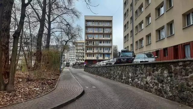 Koszutka, najmodniejsza dzielnica Katowic, w obiektywie Kariny Trojok, fotoreporterki DZ


Zobacz kolejne zdjęcia. Przesuwaj zdjęcia w prawo - naciśnij strzałkę lub przycisk NASTĘPNE