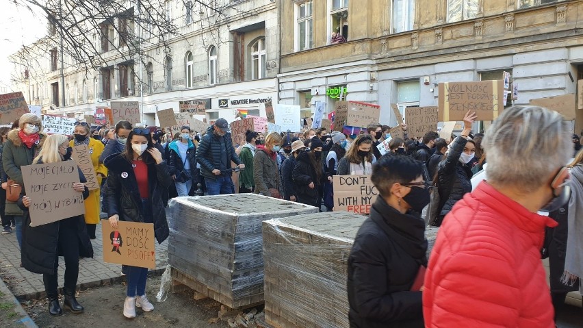 Pismo zostało rozesłane wczoraj i można w nim wyczytać, że:...