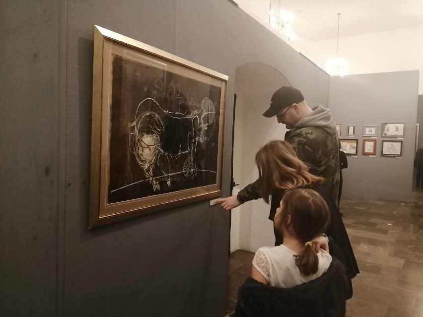  Henryk Cześnik "Niebezpieczne zabawy" - nowa wystawa w Muzeum Okręgowym w Sandomierzu (ZDJĘCIA)