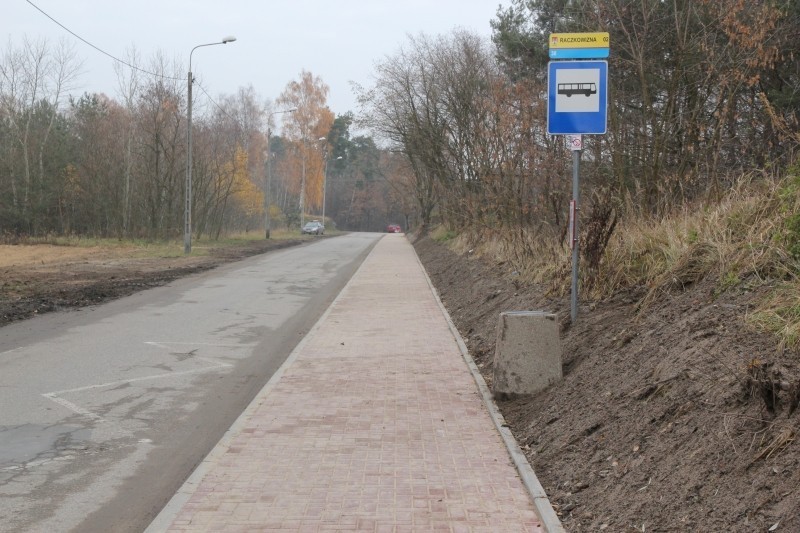 Zakończyła się budowa chodnika w Borowiczkach