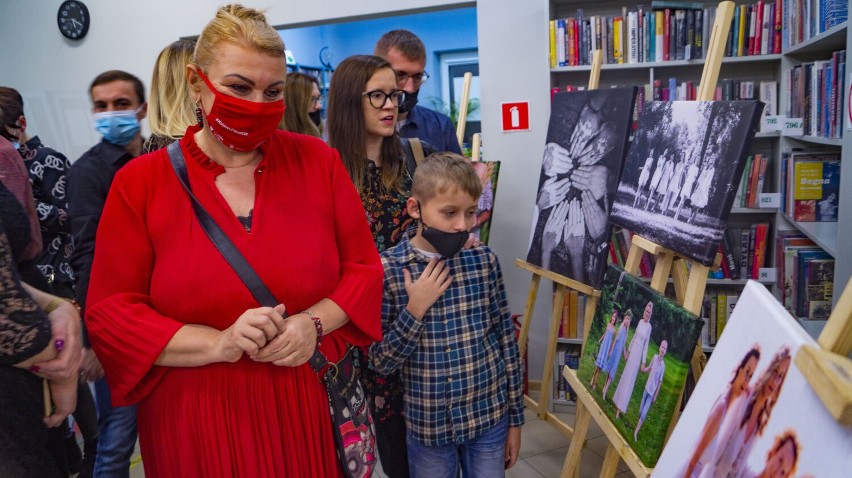 Wystawę fotografii można oglądać w dniach 15-19 listopada w...