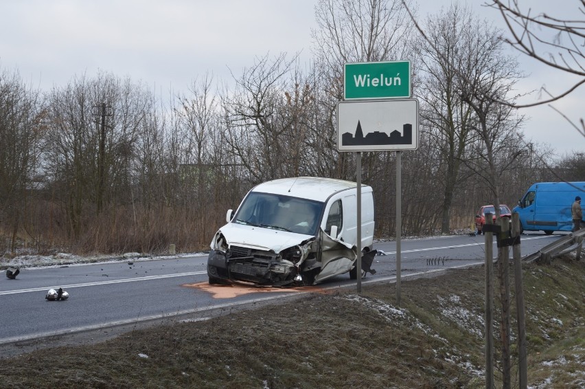 Wypadek na DK 43 Wieluń ulica Częstochowska