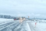 Zima zaskoczyła znowu drogowców. Na drogach Suwalszczyzny potwornie ślisko