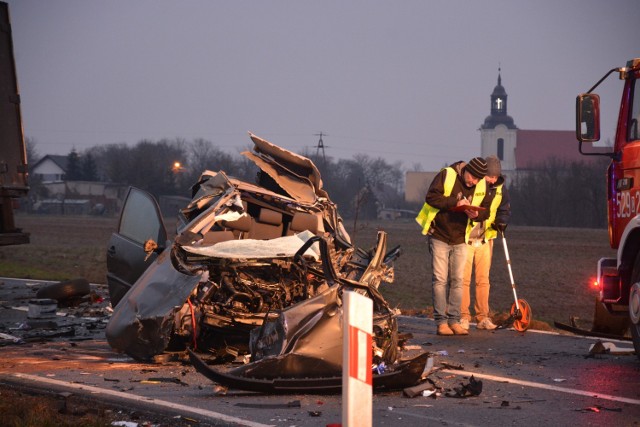 Najniebezpieczniejsze miejsca na drogach powiatu sępoleńskiego. W tych miejscach dochodzi do największej liczby wypadków. Zobacz zdjęcia