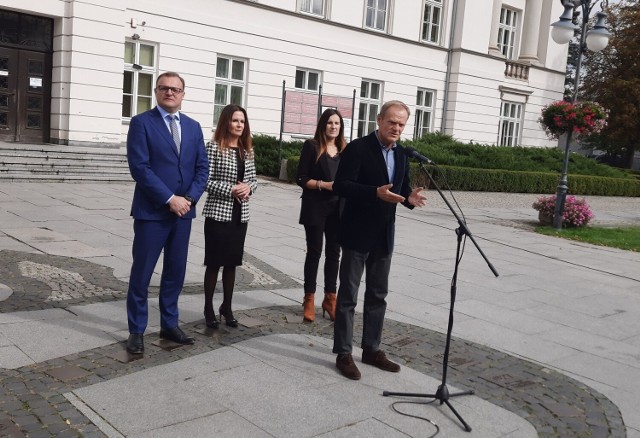 Konferencja z Donaldem Tuskiem w Radomiu.