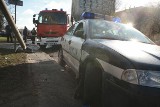 Śmiertelny wypadek w Ryczówku: motocyklista uderzył w drzewo i zginął
