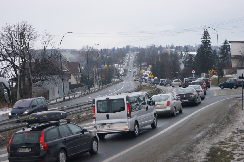 – Pierwszy przeszło 10 kilometrowy zator samochodów ustawił...