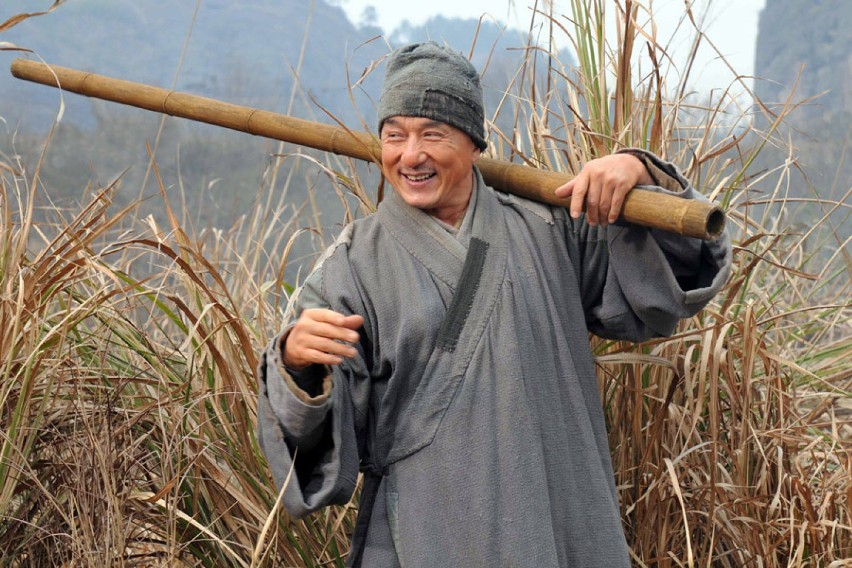 Jackie Chan robi furorę w Chinach. Weteran kina zarobił w...