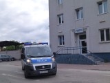 Złodzieje skradli komplet kół auta zaparkowanego w Łowiczu