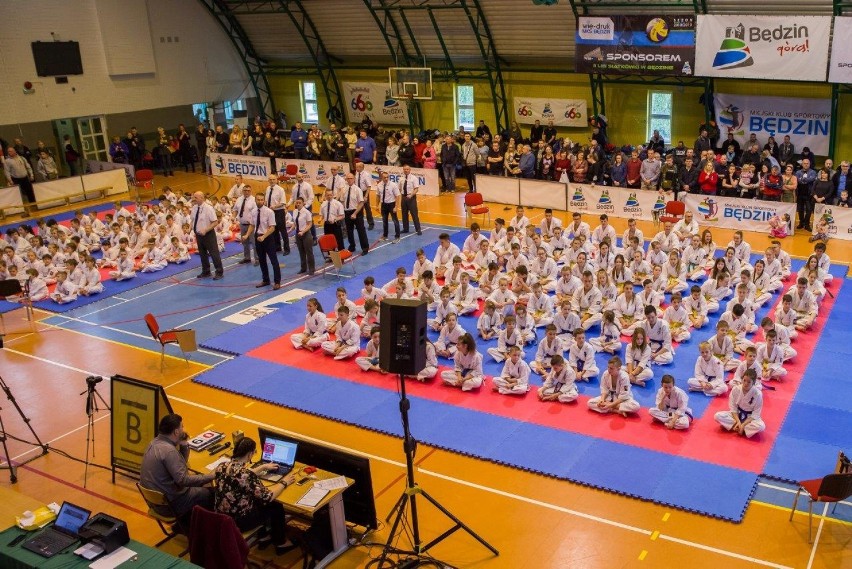 Dąbrowski Klub Karate najlepszy w turnieju. Zobaczcie galerię zdjęć 