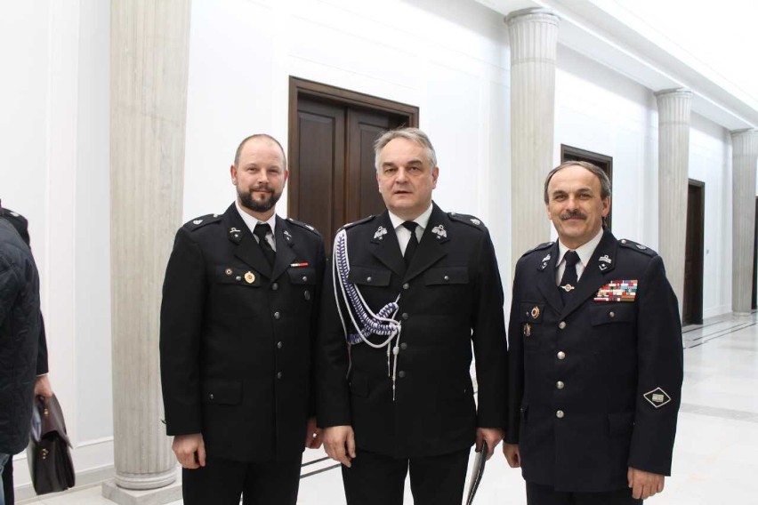 Tomasz Dembski z OSP w Olesznie i Jan Maćkowiak z OSP w Wągrowcu odwiedzili wczoraj Sejm RP