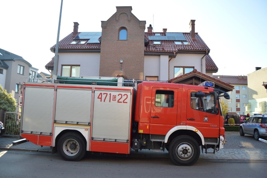 Służby postawione na nogi. Wszedł do kancelarii komorniczej na Kossaka i zostawił podejrzaną kopertę