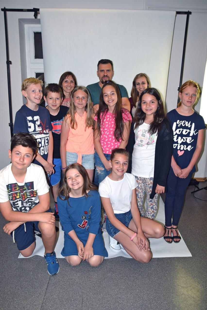 Naszą redakcję w Rybniku odwiedziły dzieci z Zespołu Szkół Sportowych w Radlinie - ZDJĘCIA I FILM