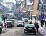 Na narty do Karpacza wciąż dziurawymi drogami