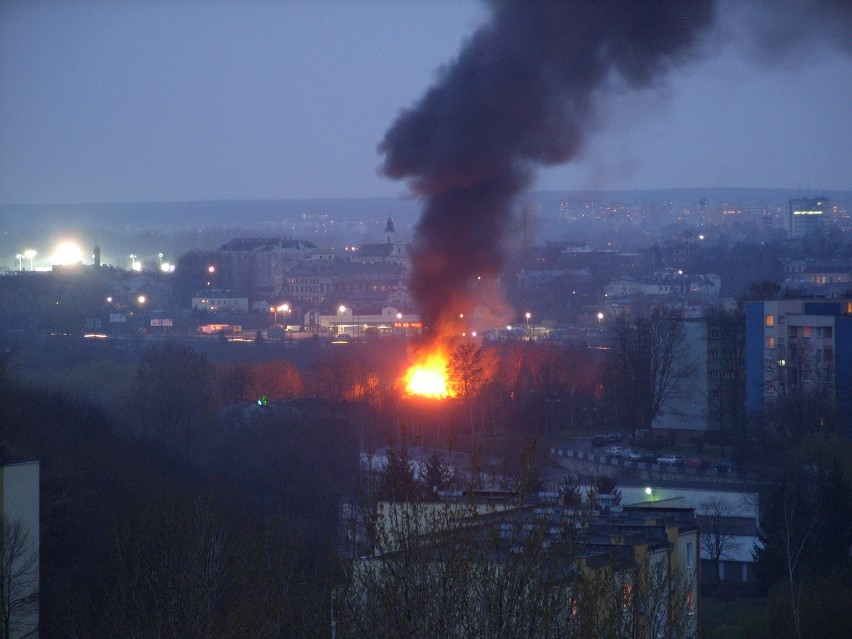 Pożar pustostanu na Kalinowszczyźnie (FOTO)