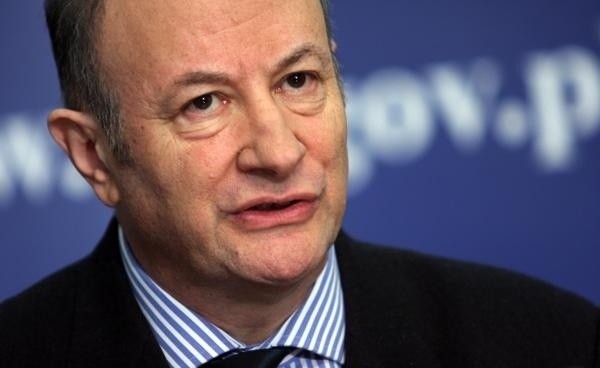 Jacek Rostowski pozostaje na stanowisku ministra finansów.