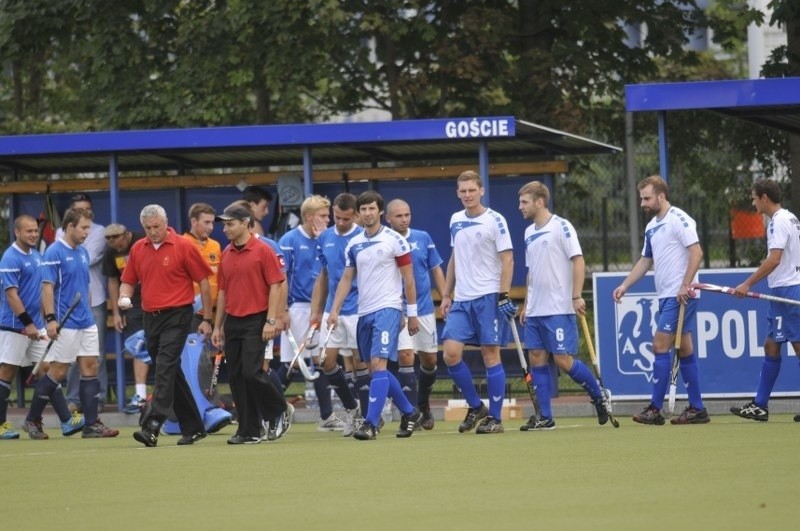 Hokej na trawie: Akademickie derby dla Politechniki Poznań [ZDJĘCIA]