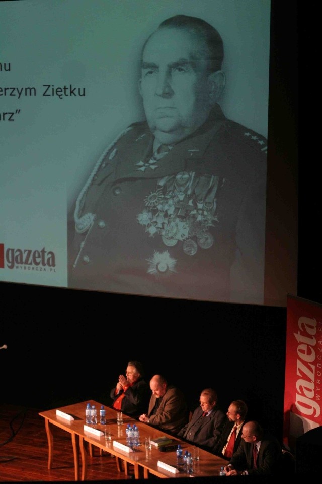 Jerzy Ziętek lubił nosić mundur wojskowy