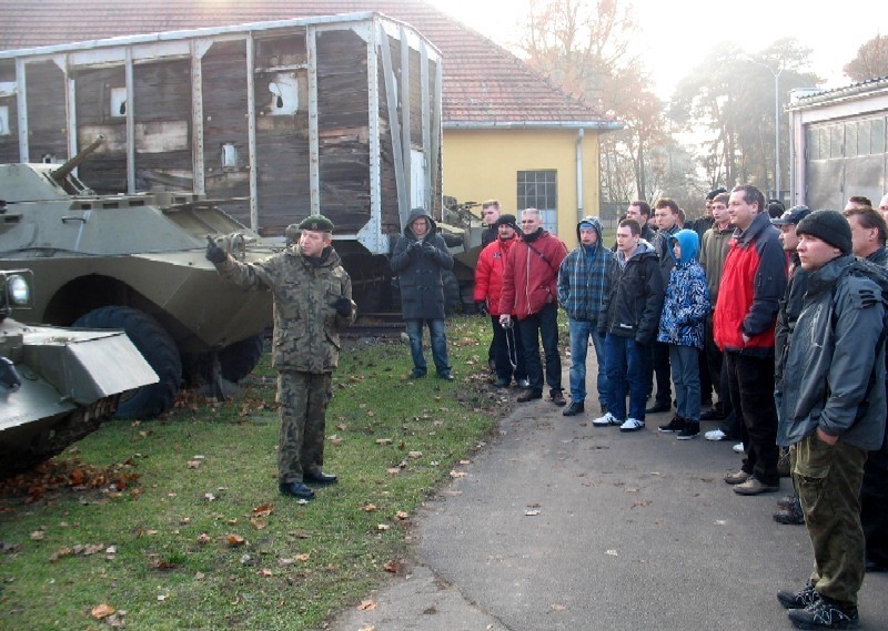 Fani gry World of Tanks odwiedzili muzeum Broni Pancernej w Poznaniu [ZDJĘCIA]