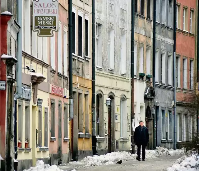 Wrocławscy urzędnicy marzą, by nasze Sukiennice tętniły życiem, jak te z Krakowa.