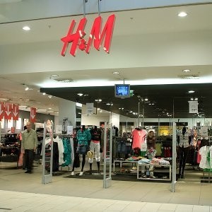 H&M: na podstawie paragonu można wymienić zakupione towary w...
