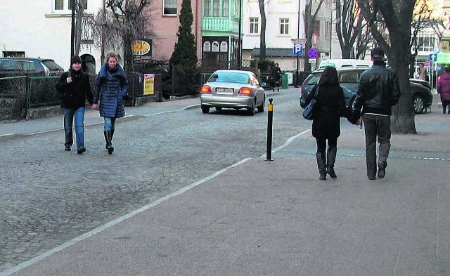 Brukowane ulice coraz częściej okazują się zmorą mieszkańców Sopotu