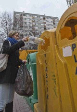 Wrocław: Nowe przepisy. Od teraz musimy mieć aż siedem kubłów na śmieci. I segregować odpady