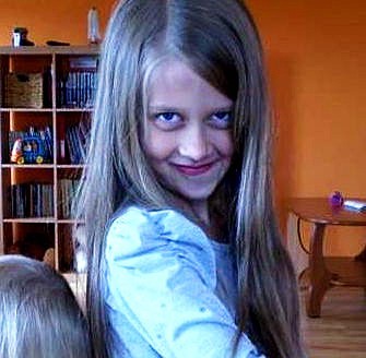 9-letnia Julka Kowalczyk przed wypadkiem