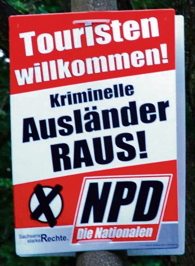 Plakaty z hasłami NPD wiszą w Görlitz na każdej latarni i słupie. Neonaziści startują do europarlamentu i ostro walczą o głosy wyborców