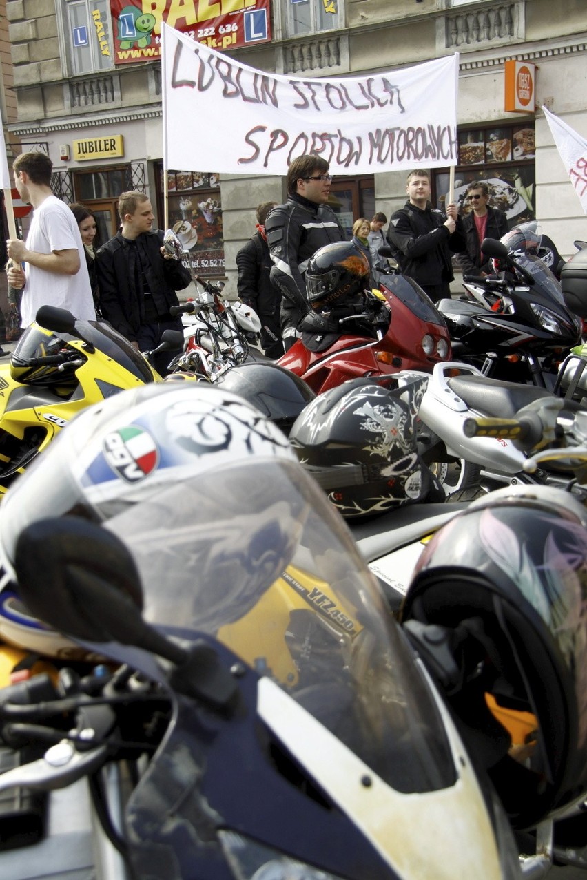 Motocykliści walczą o Tor Lublin (WIDEO, ZDJĘCIA)