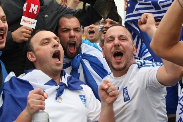 Tak bawili się greccy kibice przed gdańskim stadionem