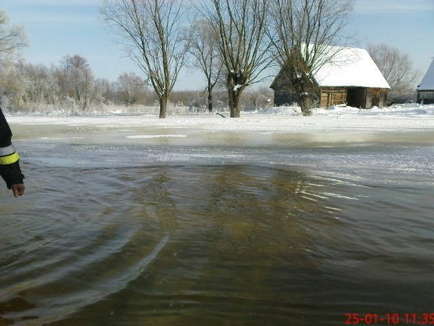 Mościce Dolne nadal zagrożone powodzią