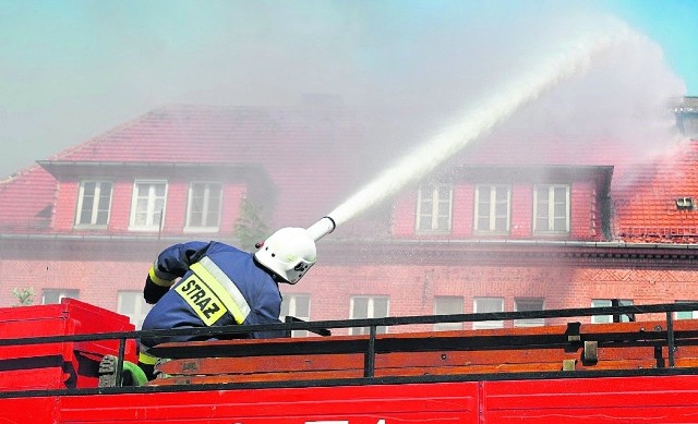 Stare skrzydło miasteckiego szpitala spłonęło 31 maja