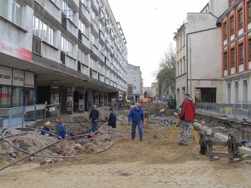 Centrum Wrocławia rozkopane. Czy zdążą do Euro? (ZDJĘCIA)