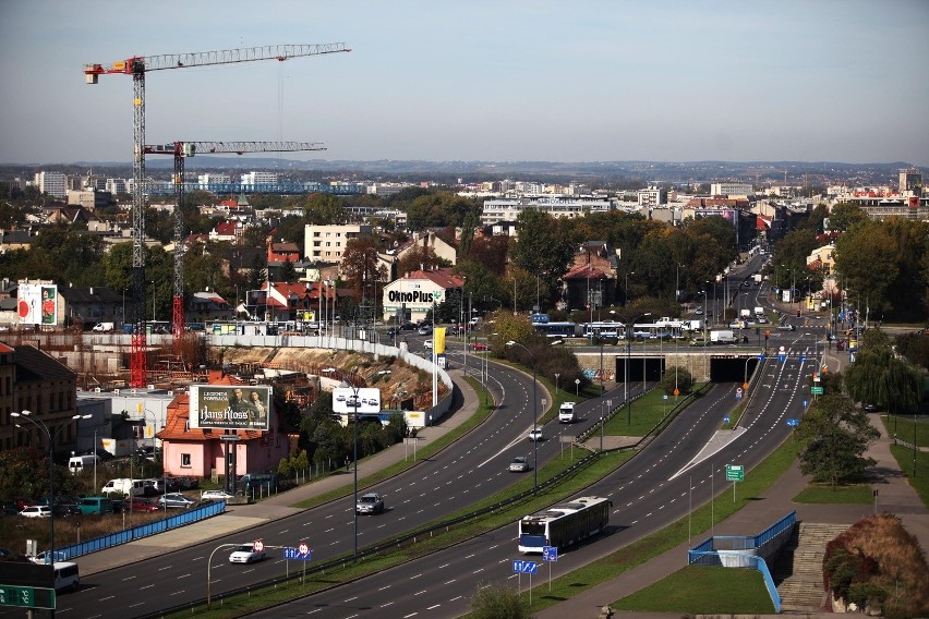 Tak prezentowały się wnętrza hotelu 10 lat od zamknięcia