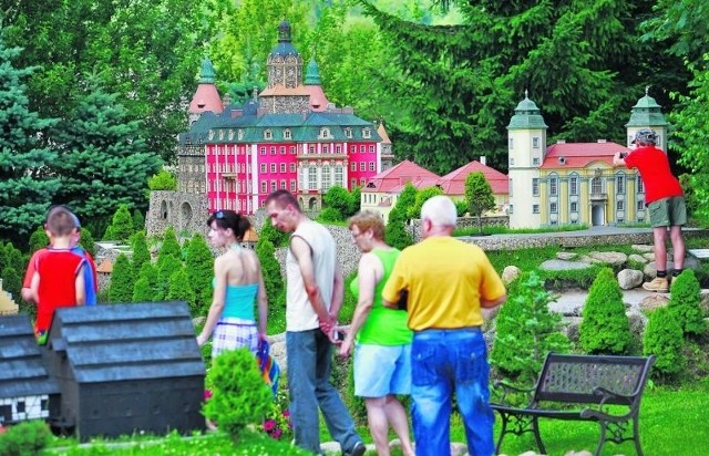 Park Miniatur Dolnego Śląska odwiedza 250 tys. gości, w tym roku będzie ich jeszcze więcej