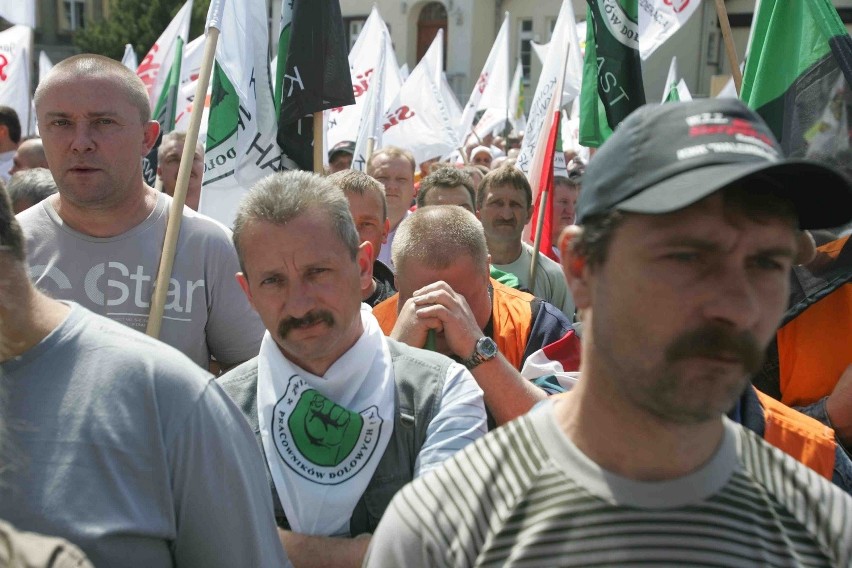 Pikieta górników w Katowicach