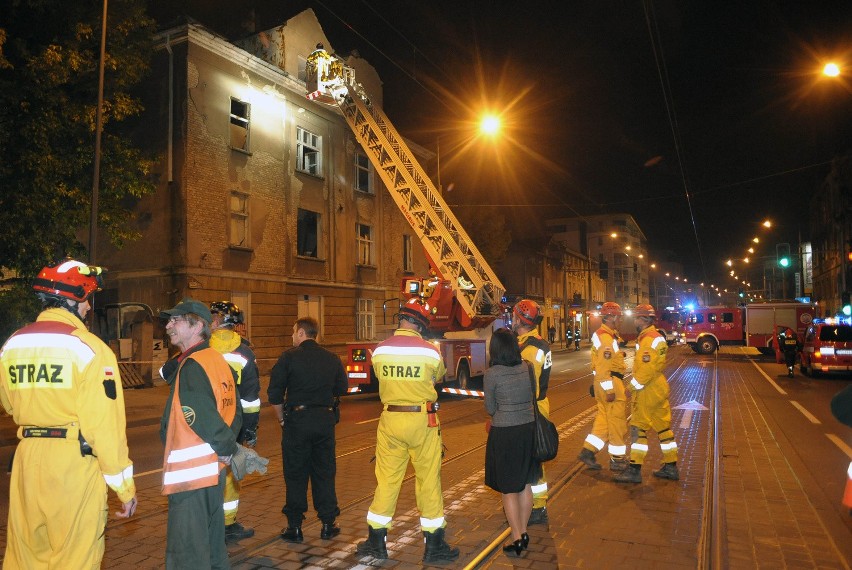 Poznań: Strażacy przeszukują ruiny przy skrzyżowaniu Głogowskiej i Górki