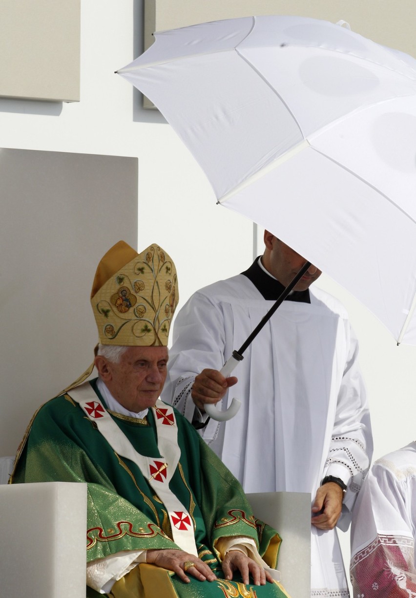 Archidiecezja katowicka dziękuje za papieża Benedykta XVI
