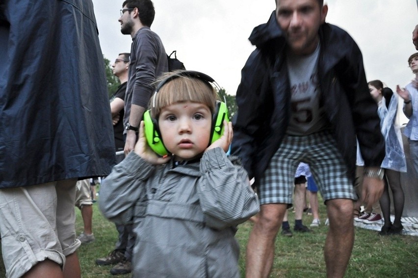 Off Festiwal, dzień pierwszy [JESZCZE WIĘCEJ ZDJĘĆ]