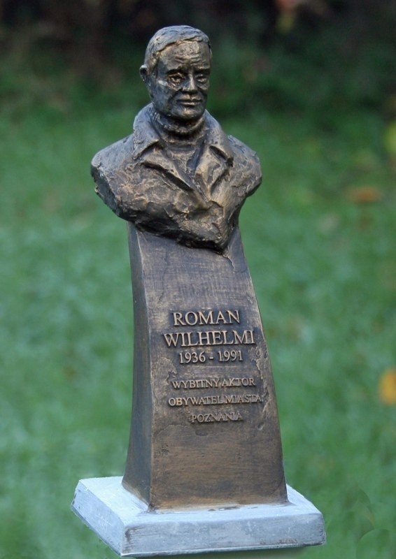 Projekt pomnika wybitnego aktora  Romana Wilhelmiego.