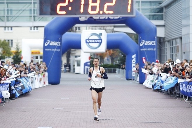 13 Poznań Maraton - rekordu nie było, zwycięzca został...